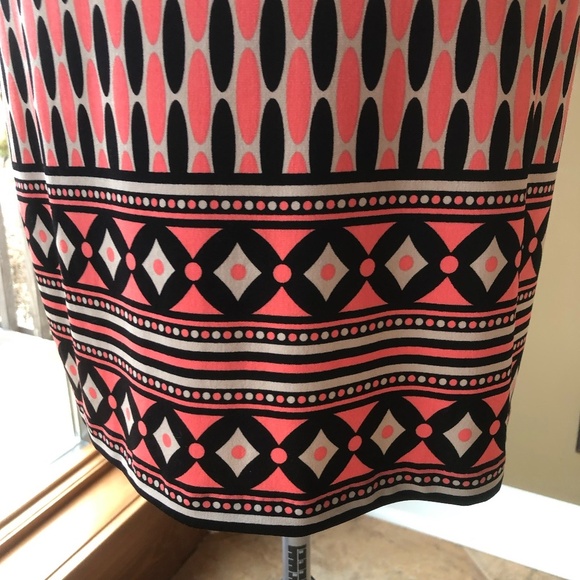 Michael Michael Kors - XSmall Dress - Black, Coral and Tan  - Great Condition - Picture 3 of 4